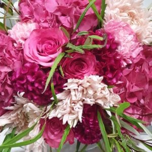 zoom sur le bouquet "deep pink"